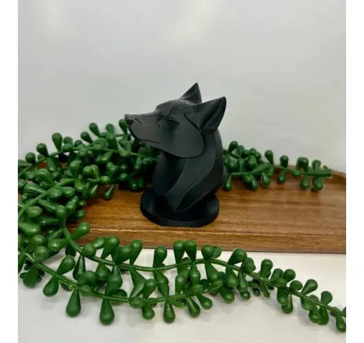 Lobo Minimalista Modesto
