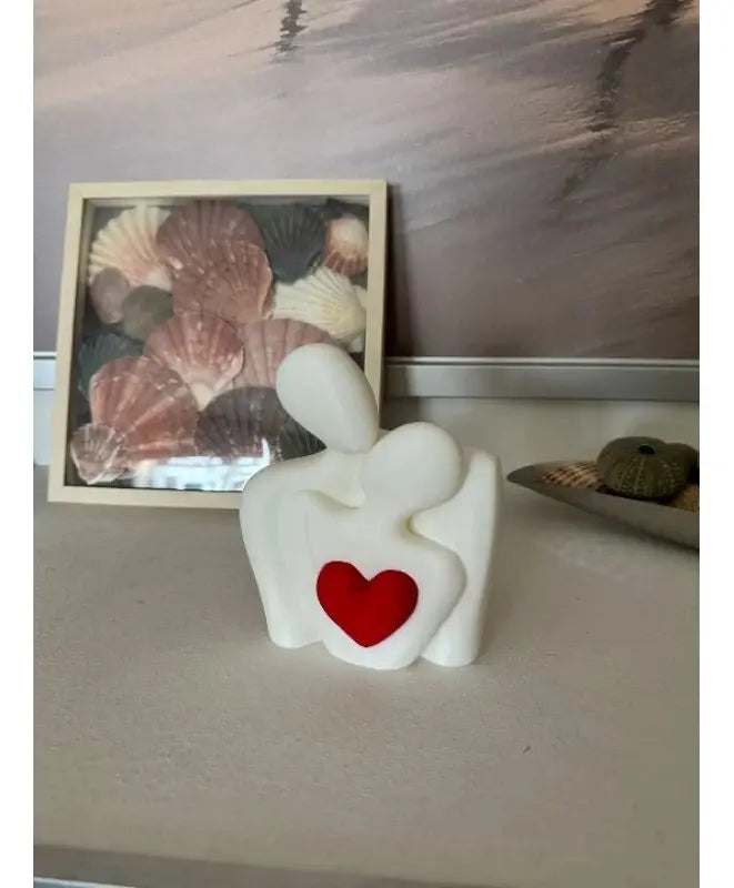 Estátua Moderna De Casal Apaixonado